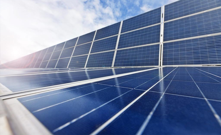 1.83 MW Quad City Airport commercial installation in Moline, IL